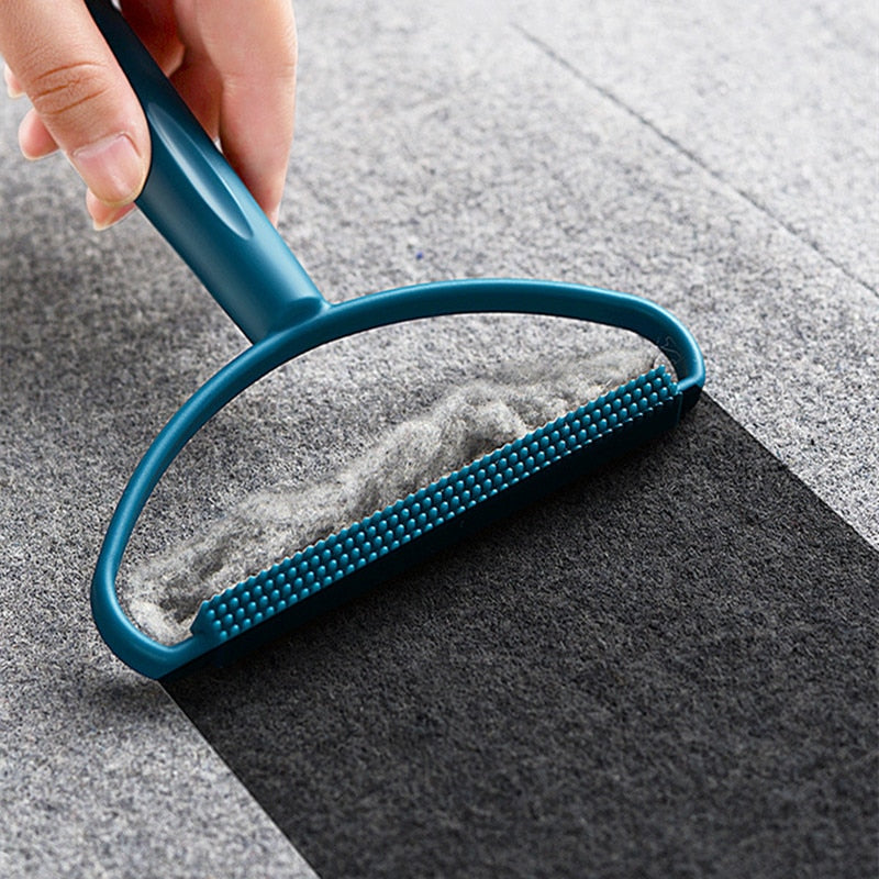 Lint Removing Brush